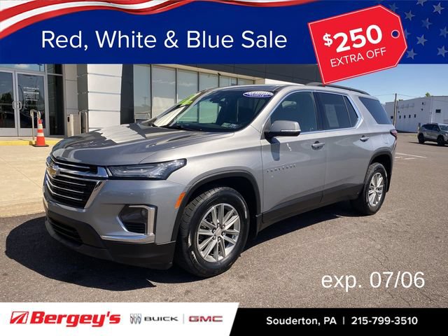 Used 2023 Chevrolet Traverse LT AWD/4WD image 1