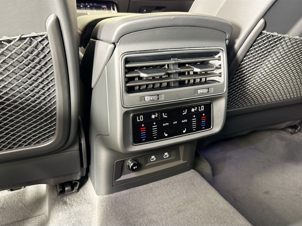 New 2026 Audi Q7 3.0T Prestige AWD/4WD image 17