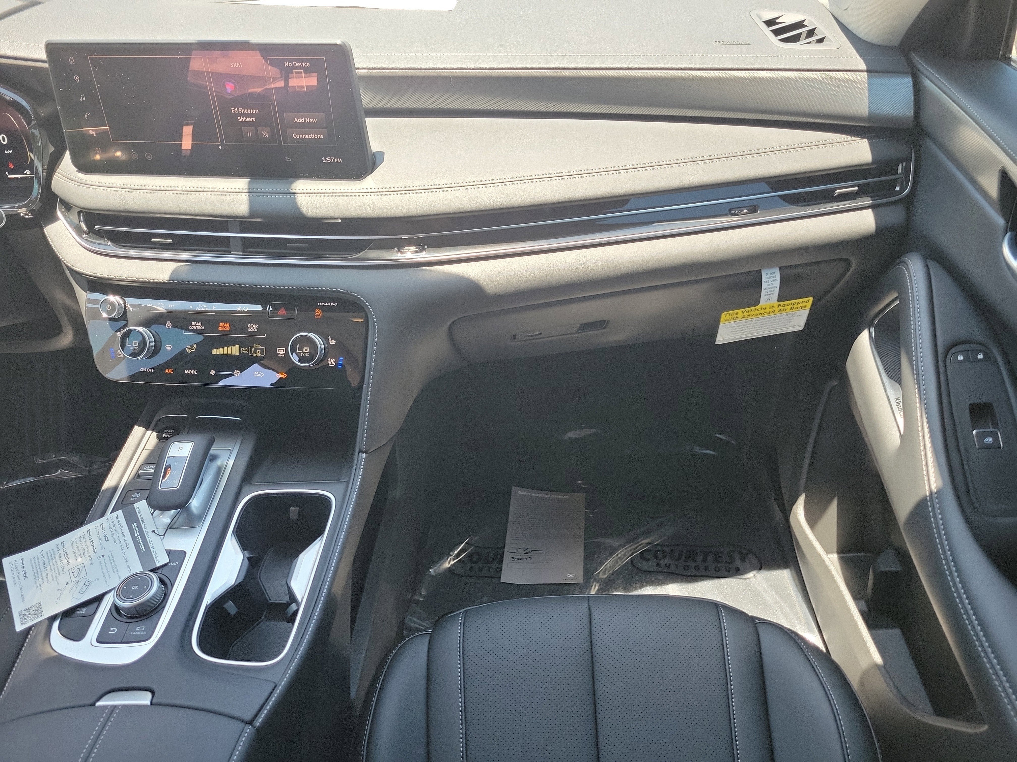 New 2026 INFINITI QX60 Luxe w/ Cargo Package image 10