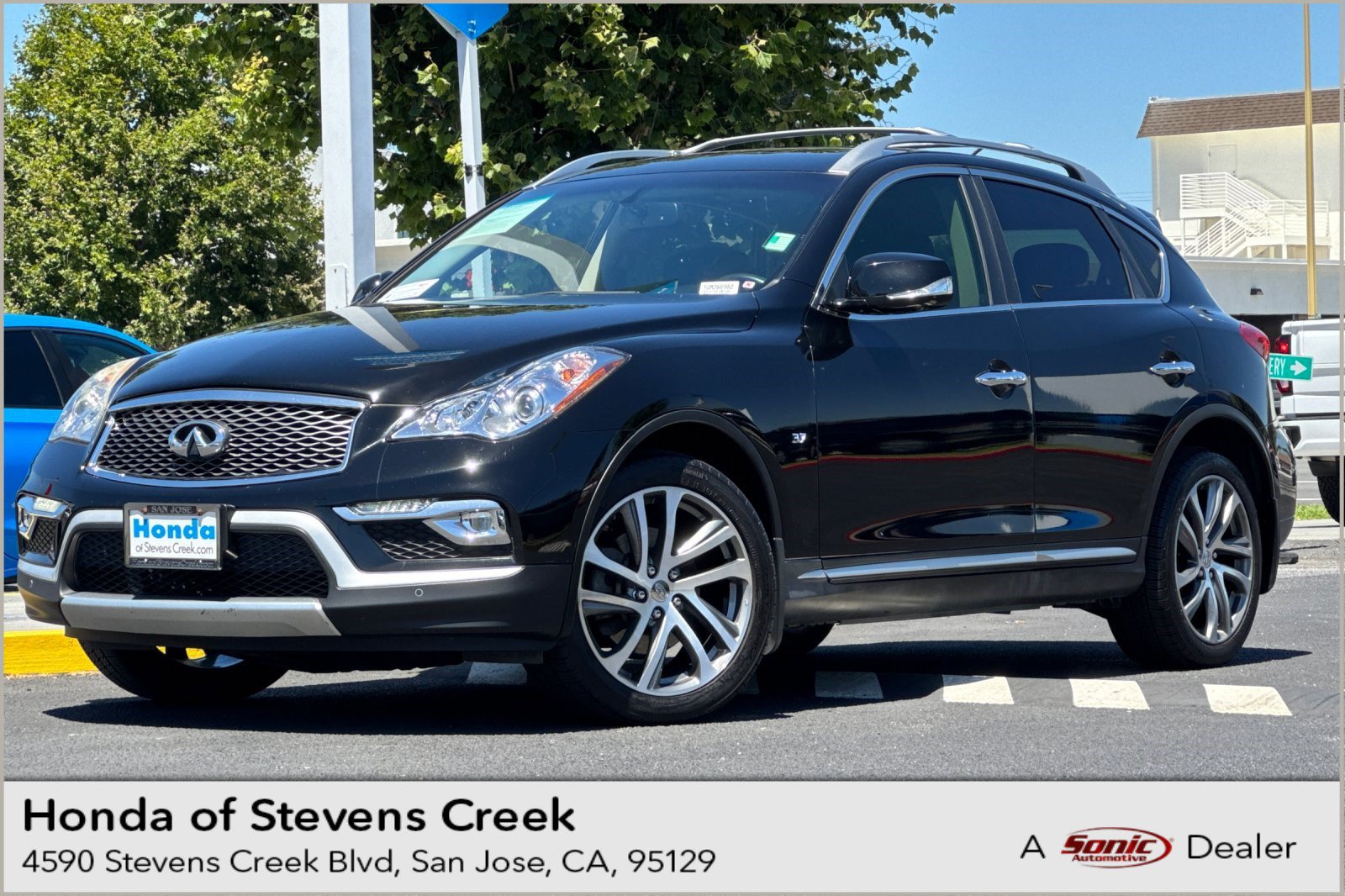Used 2016 INFINITI QX50 AWD w/ Deluxe Touring Package