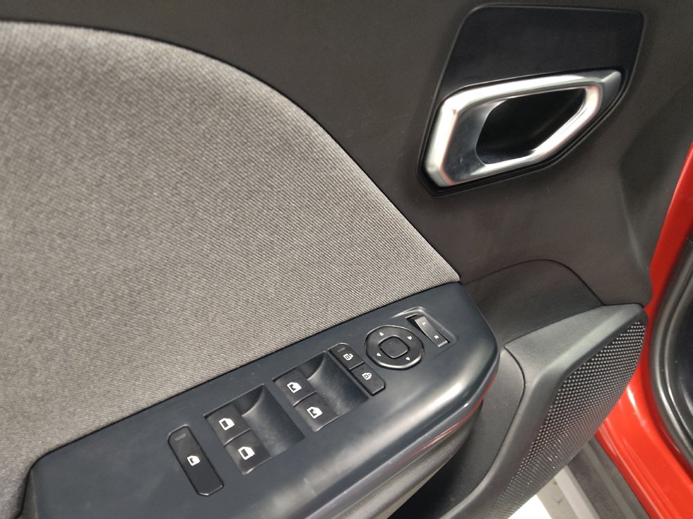 Used 2025 Kia K4 EX FWD image 27