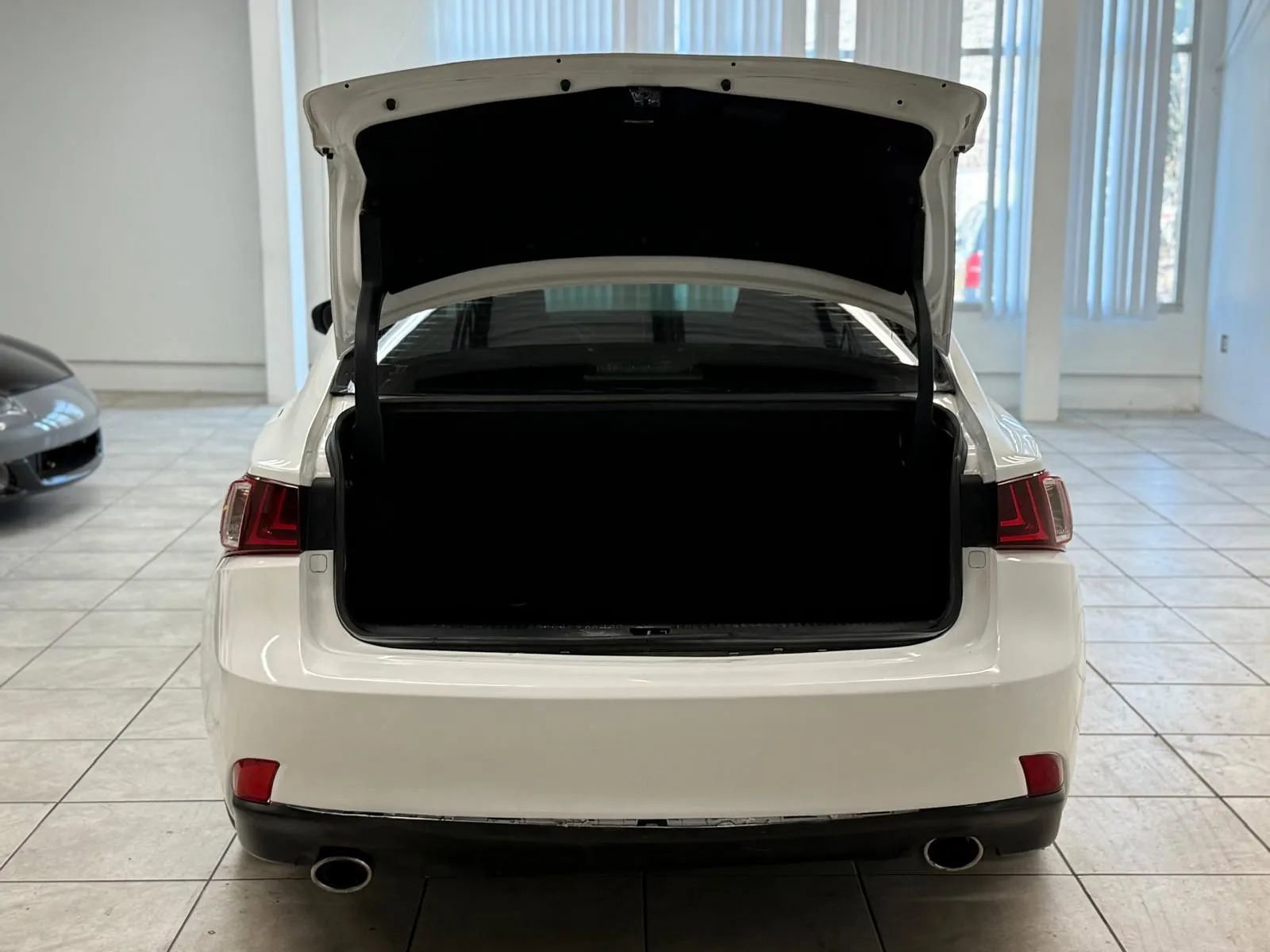 Used 2016 Lexus IS 300 AWD w/ F Sport Package image 19