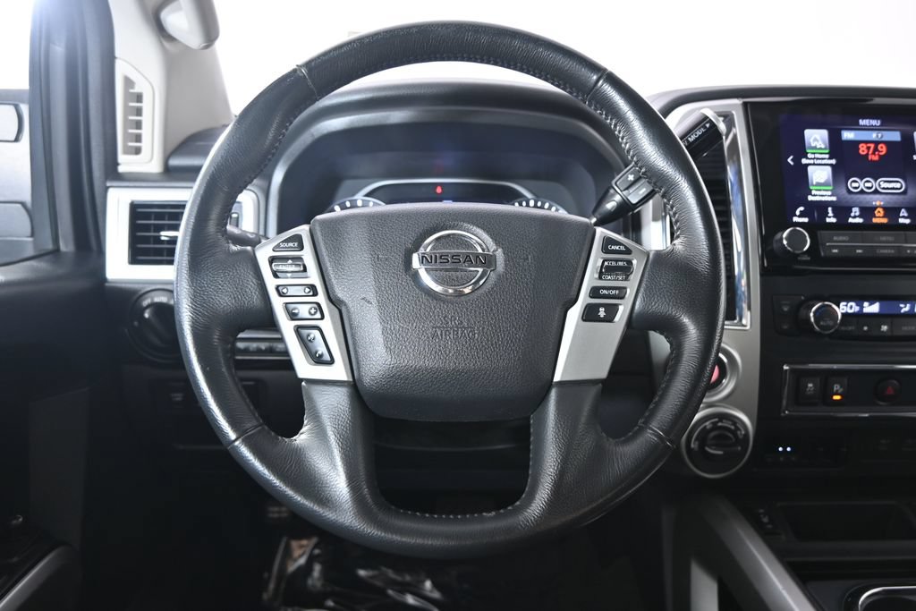 Used 2021 Nissan Titan SV w/ SV Convenience Package AWD/4WD image 34