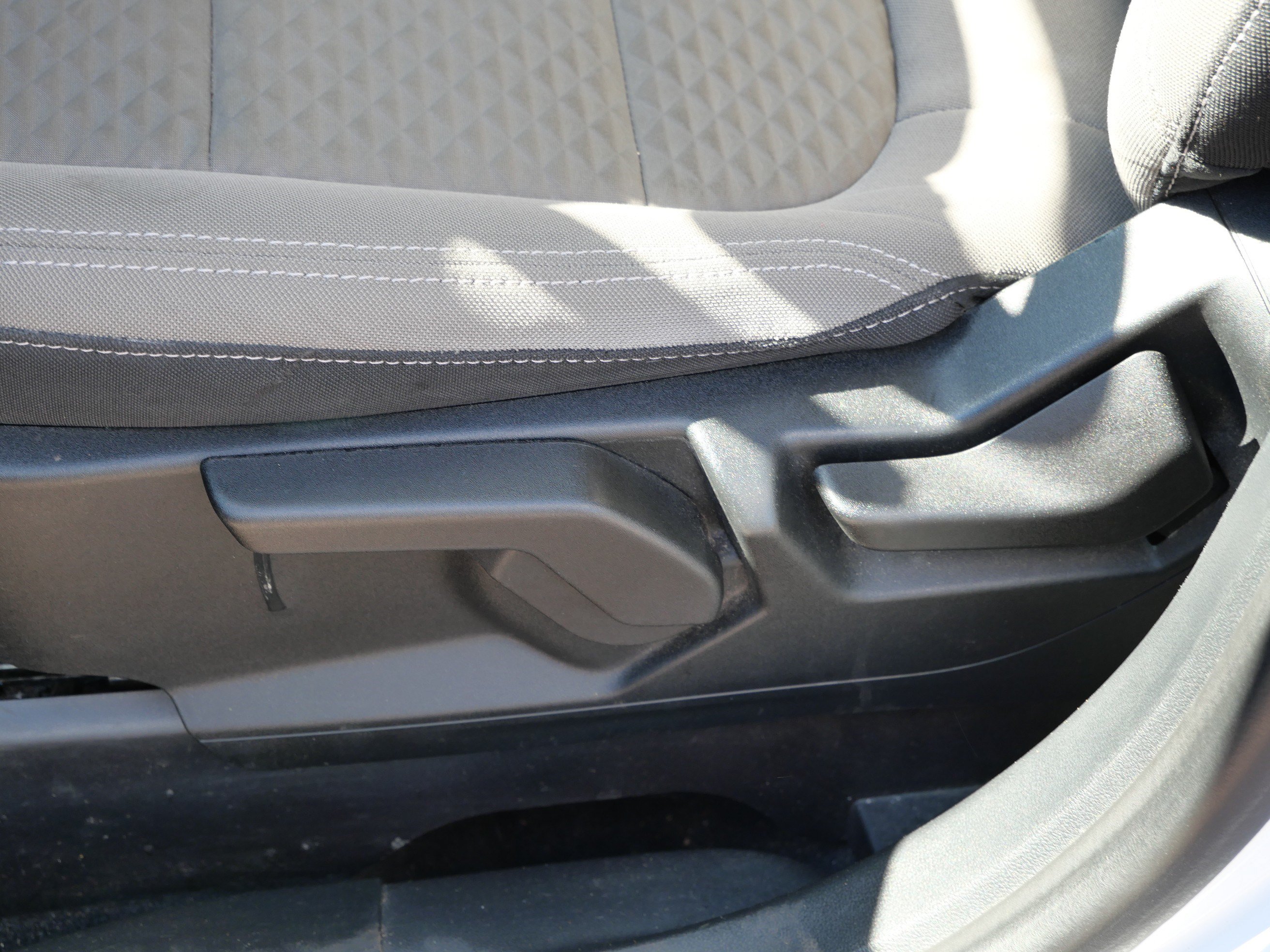 Used 2021 Ford Escape SE AWD/4WD image 19