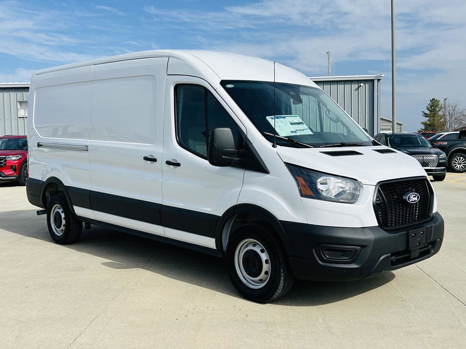 New 2026 Ford Transit 250 148 Medium Roof RWD video 2