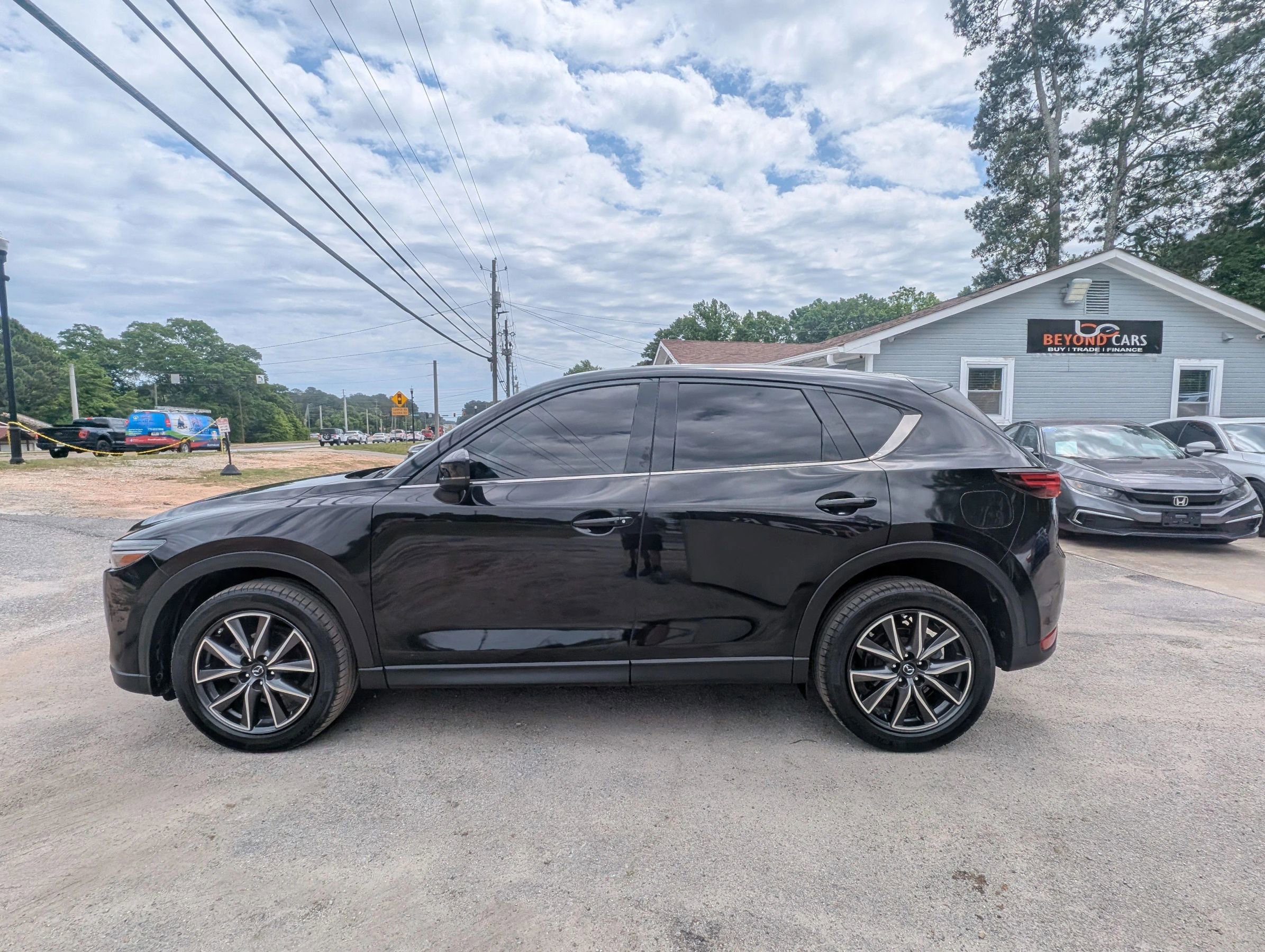 Used 2017 MAZDA CX-5 Grand Touring FWD image 3
