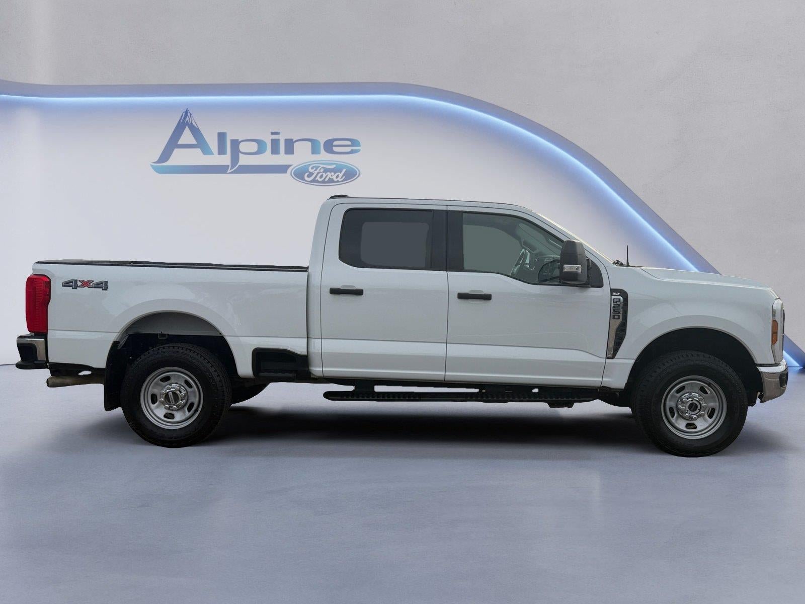 Used 2025 Ford F250 XLT AWD/4WD image 6