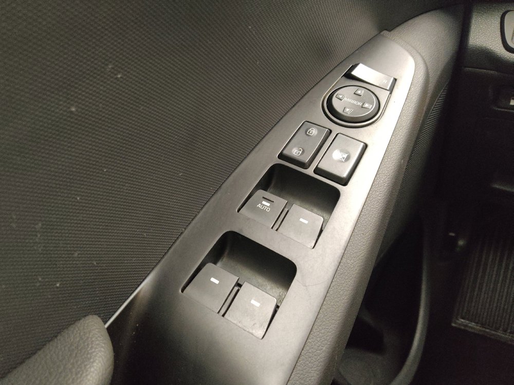 Used 2022 Hyundai Ioniq SE FWD image 27