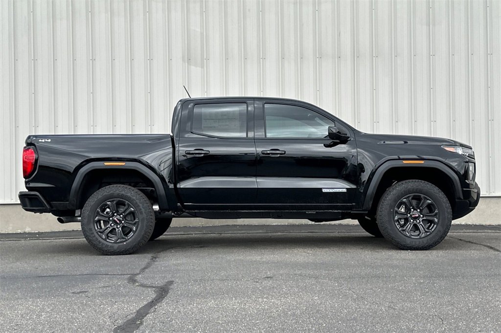 New 2025 GMC Canyon Elevation w/ Convenience Package image 4