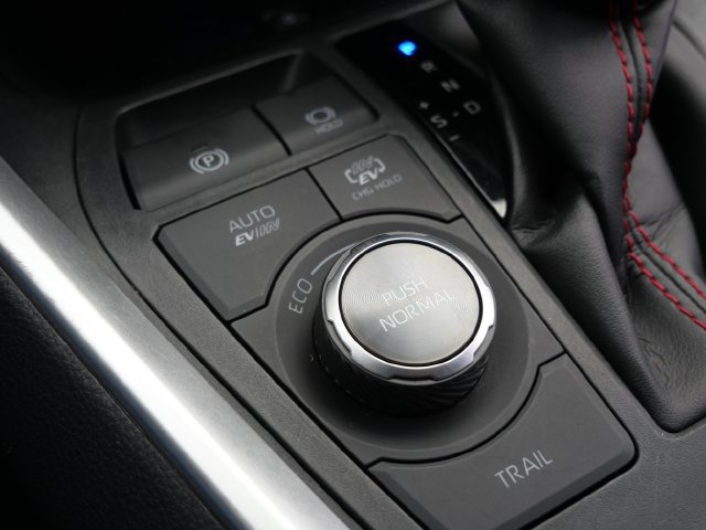 Used 2021 Toyota RAV4 XSE w/ Weather Package AWD/4WD image 26