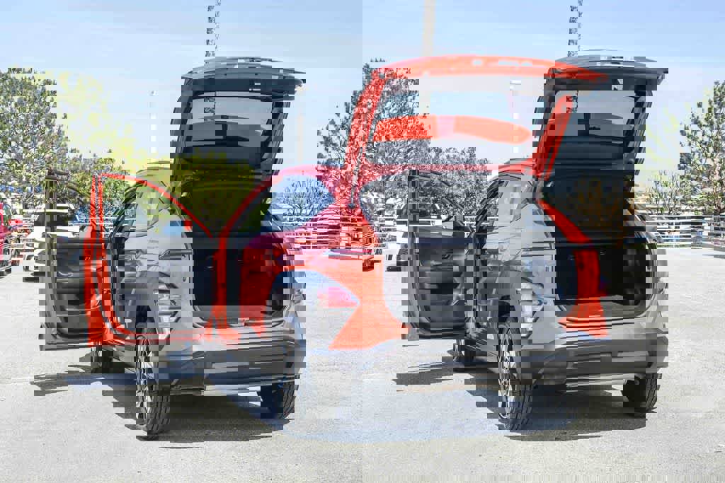 Used 2024 Hyundai Kona SEL image 27