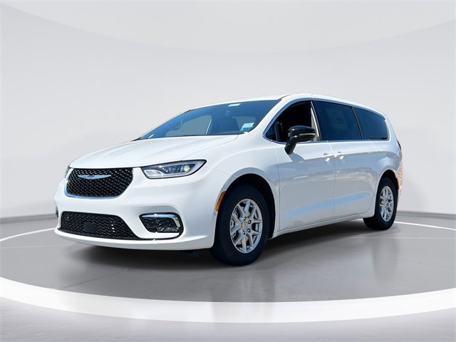 New 2026 Chrysler Pacifica Select video 1