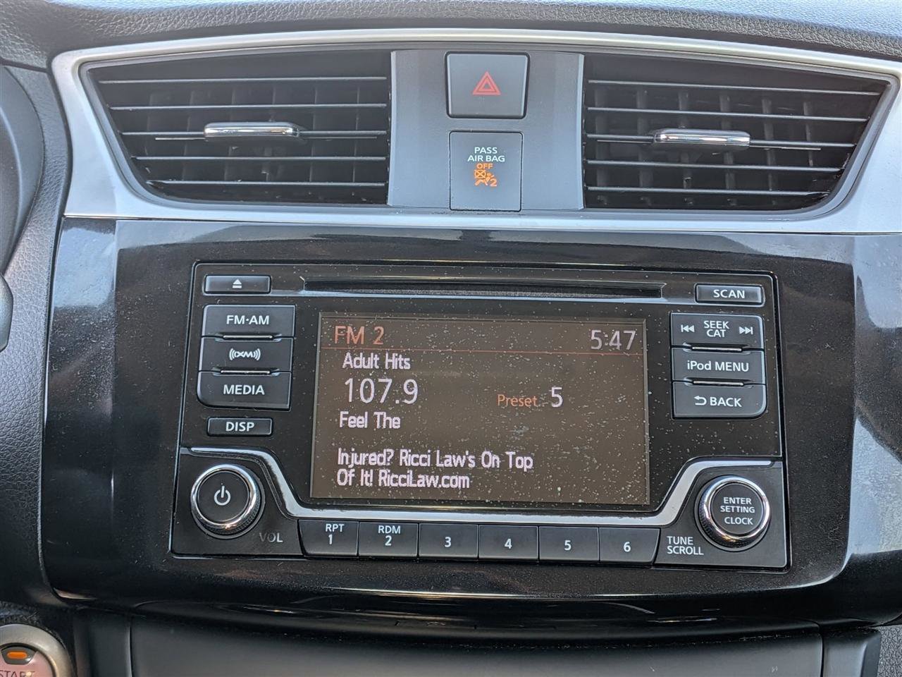 Used 2017 Nissan Sentra SV FWD image 19