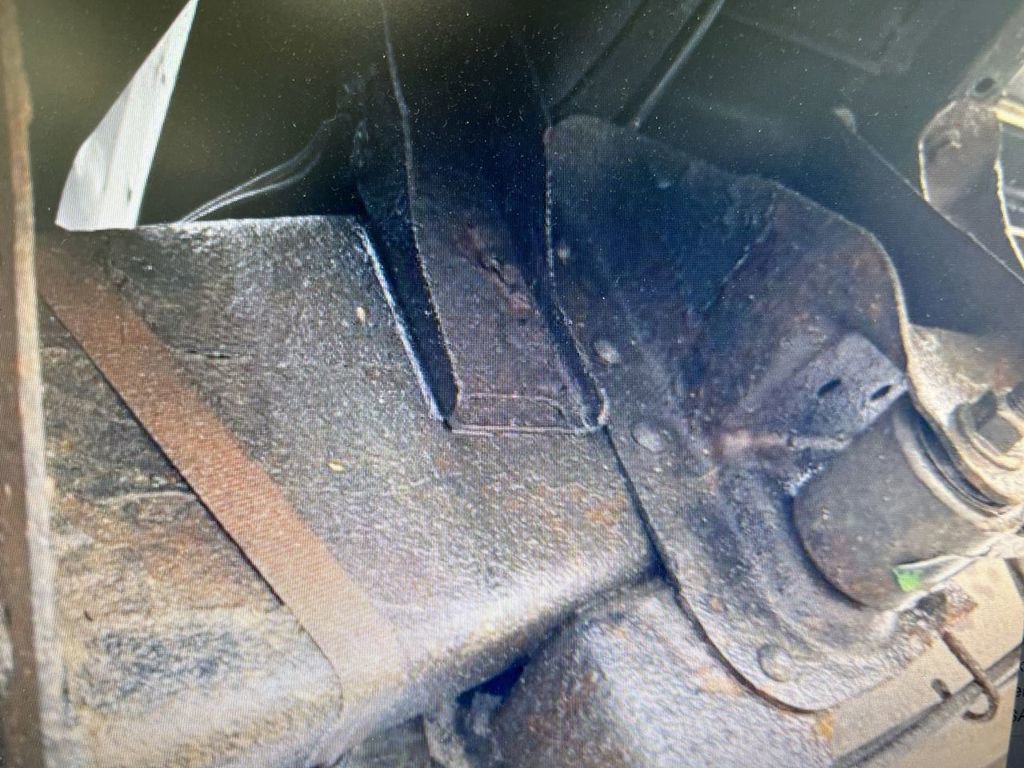 Used 2007 Chevrolet Silverado 2500 LT w/ 2LT Convenience Package image 35