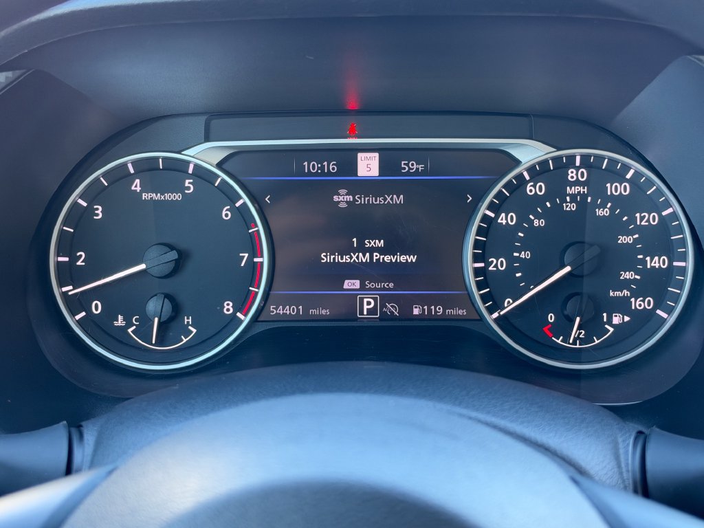 Used 2024 Nissan Sentra SV FWD image 21