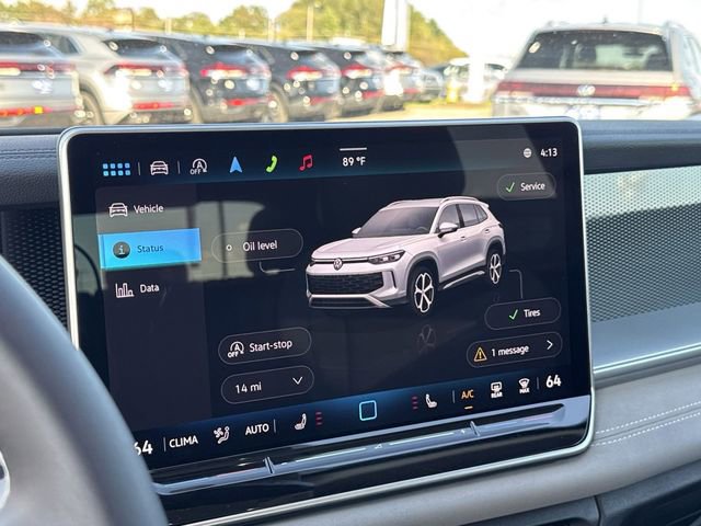 New 2025 Volkswagen Tiguan SE image 16