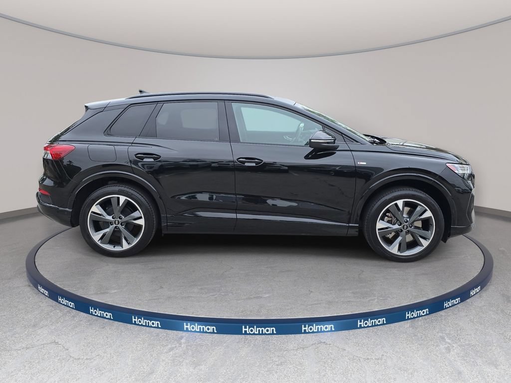 Used 2023 Audi Q4 e-tron Prestige w/ Black Optic Package AWD/4WD image 5