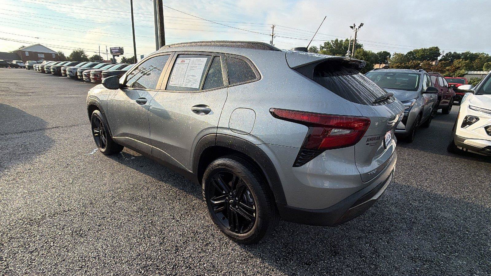 Used 2025 Chevrolet Trax ACTIV w/ Driver Confidence Package FWD image 9