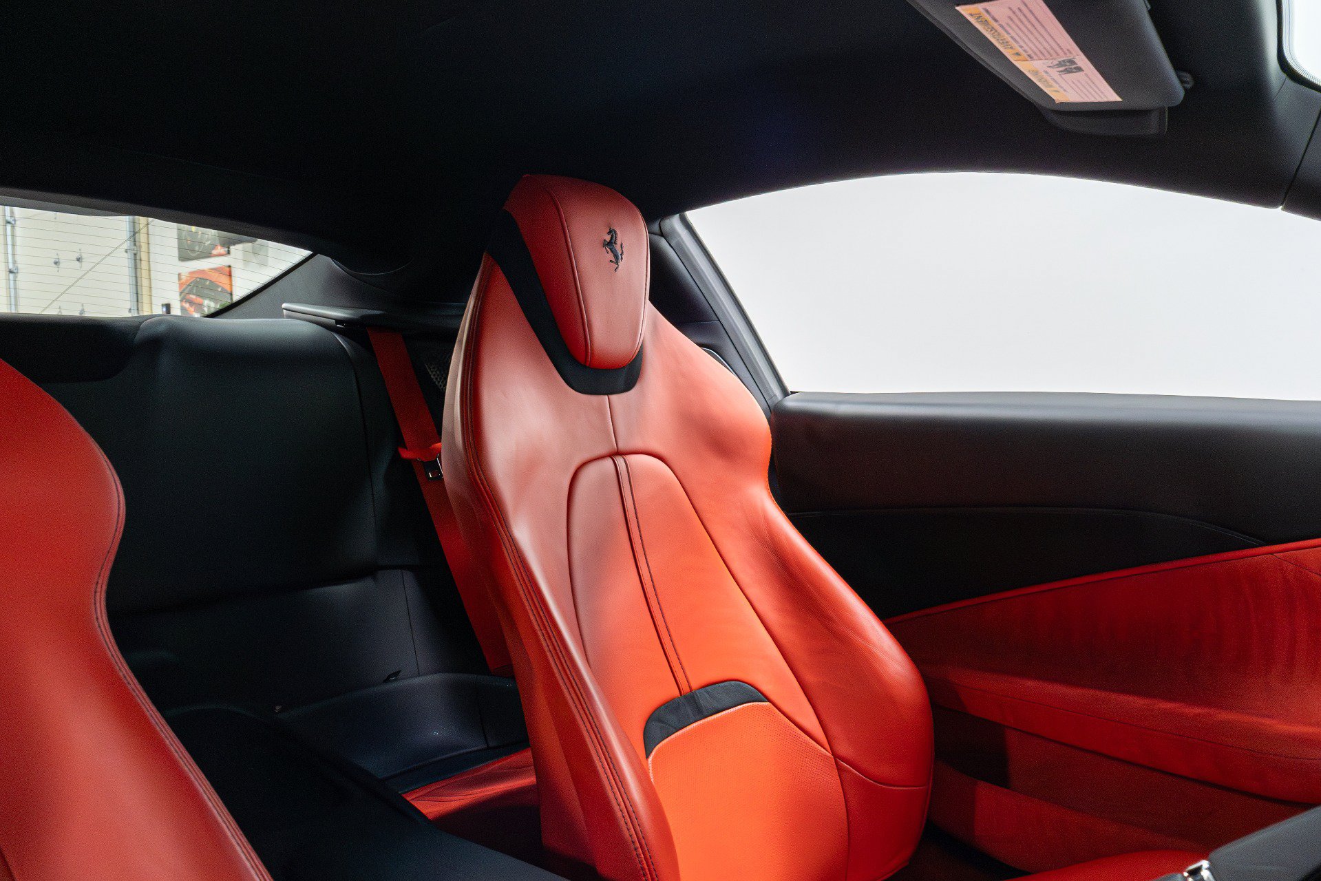 Used 2022 Ferrari Roma RWD image 24