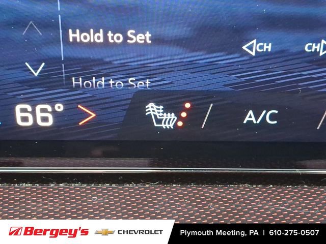 Certified 2026 Chevrolet Traverse Z71 w/ LPO, Floor Liner Package AWD/4WD image 28