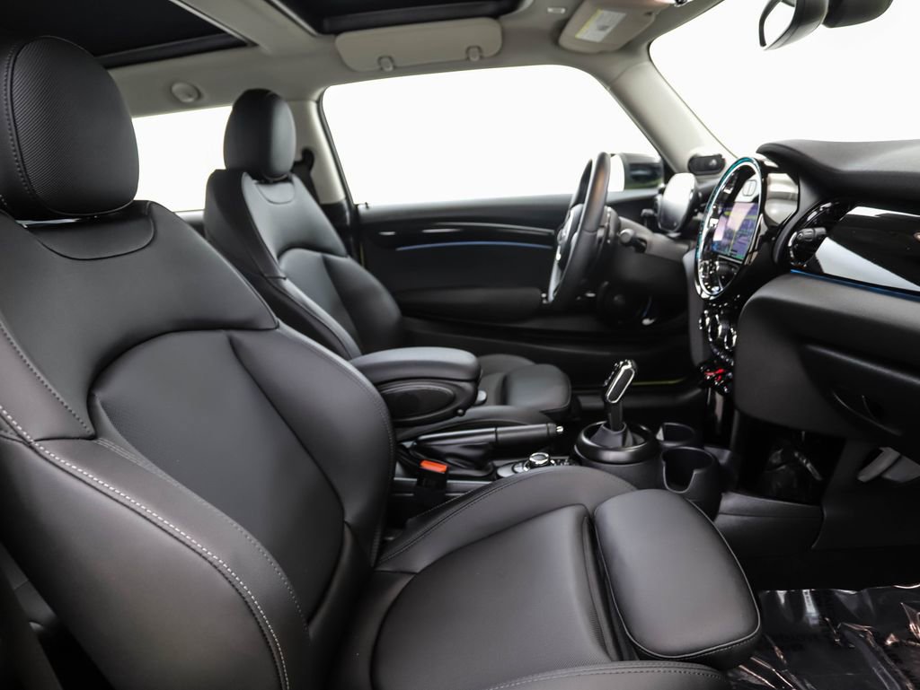 Used 2024 MINI Cooper S image 24
