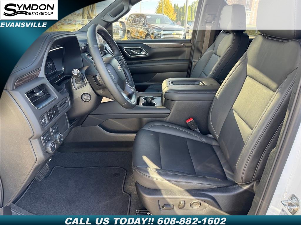 Used 2024 Chevrolet Tahoe LT w/ Luxury Package image 7