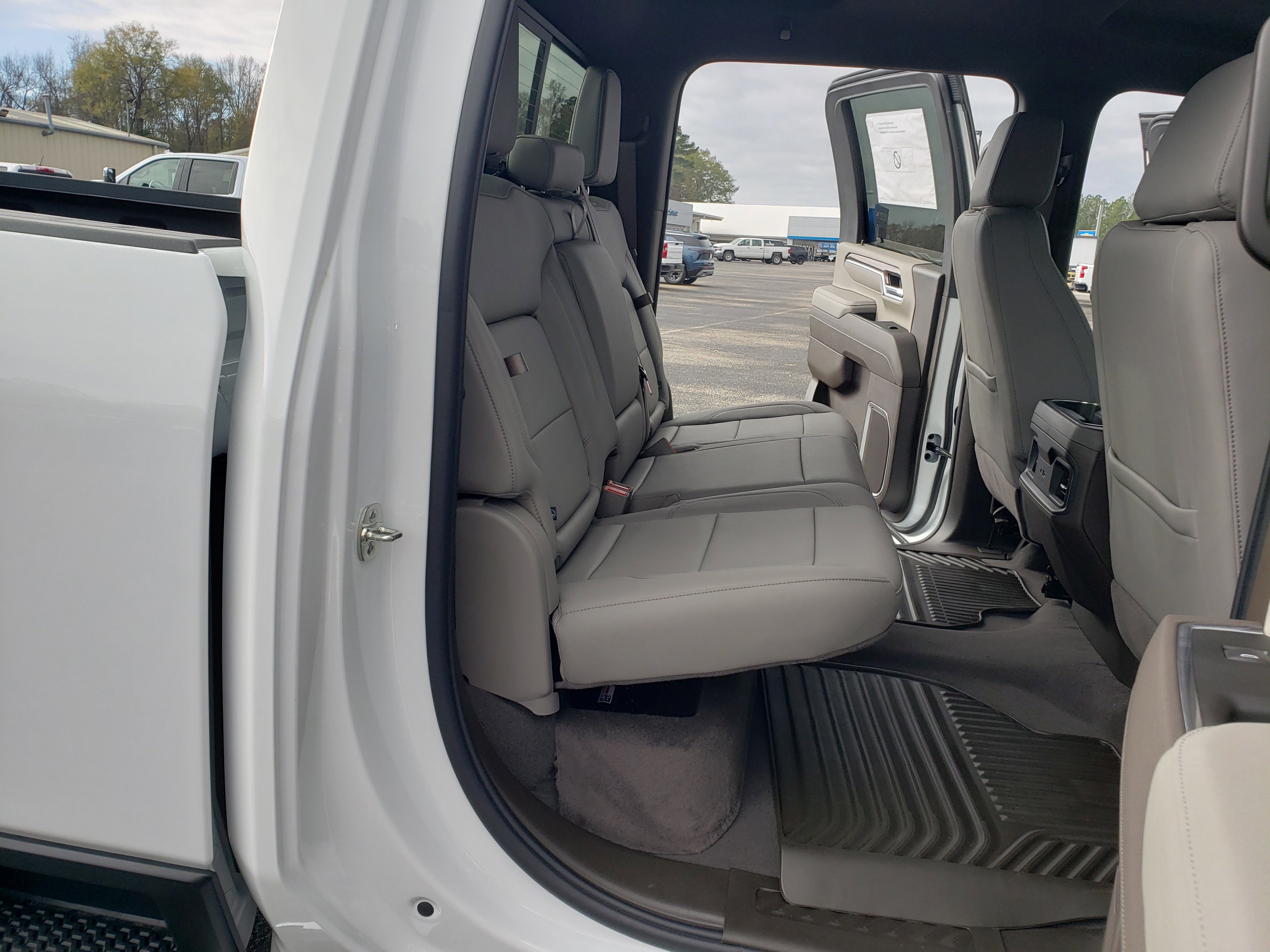 New 2026 Chevrolet Silverado 2500 LT w/ Z71 Chrome Sport Edition image 36