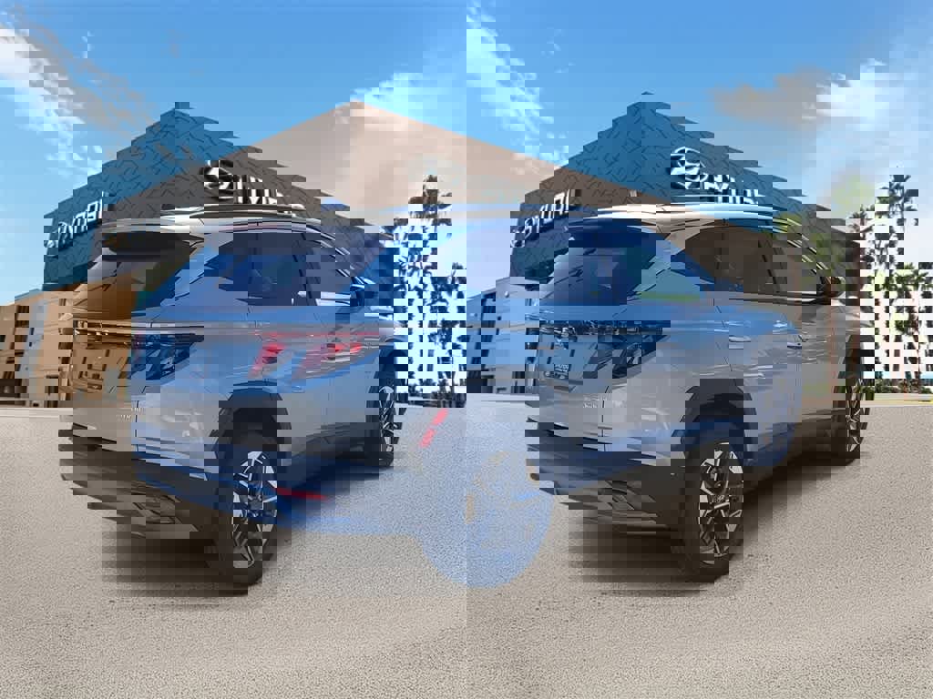 New 2026 Hyundai Tucson SEL image 3