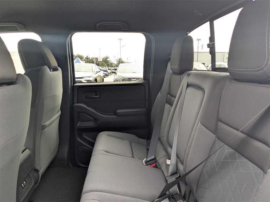 New 2026 Nissan Frontier SV w/ Tow Package image 13