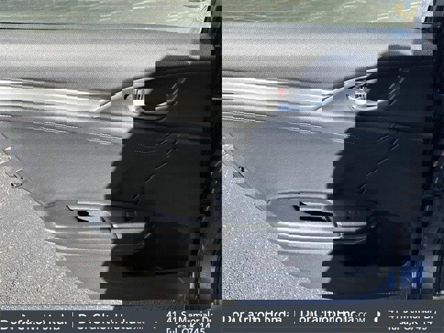 Used 2018 Honda Civic EX-L image 11