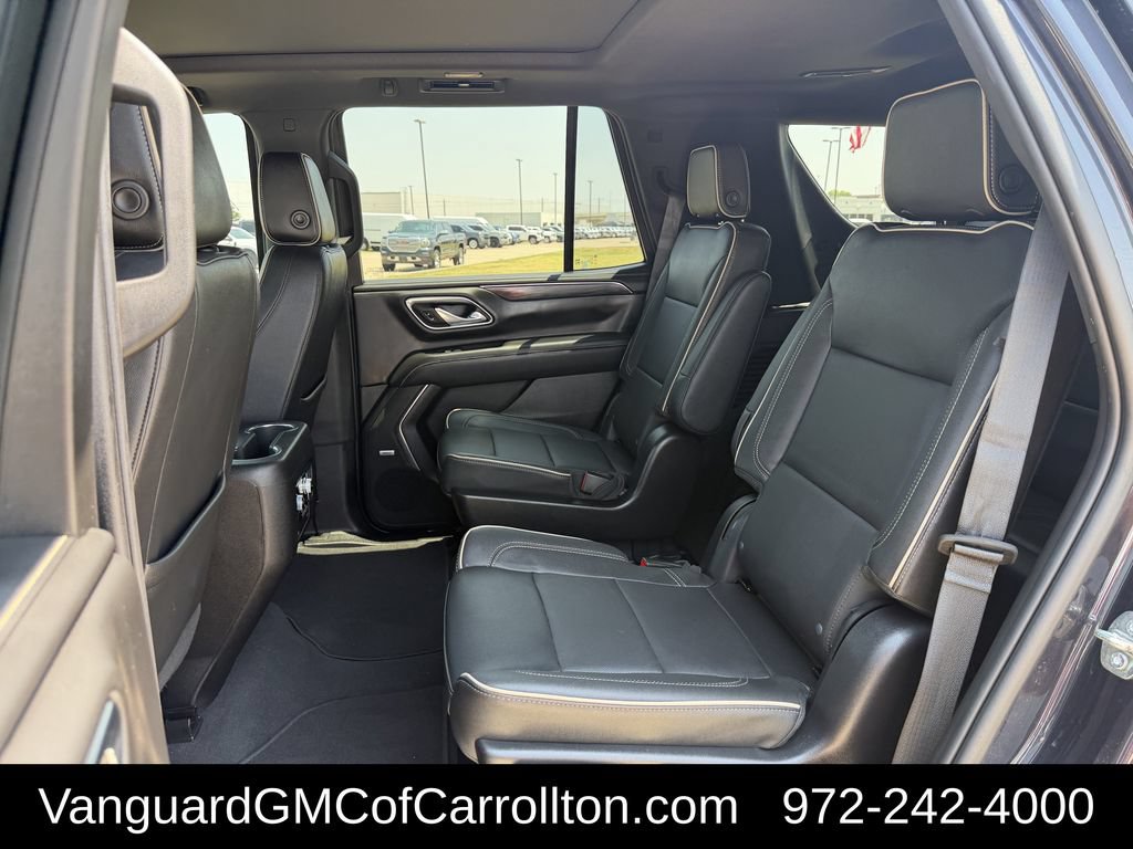 Used 2023 GMC Yukon SLT w/ SLT Premium Package AWD/4WD image 36