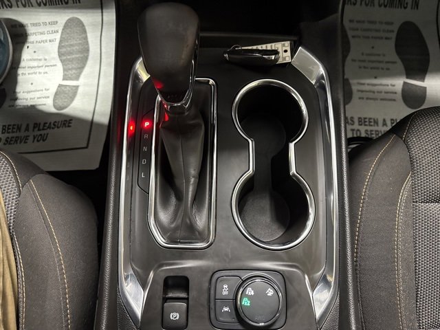 Used 2021 Chevrolet Traverse LT image 11