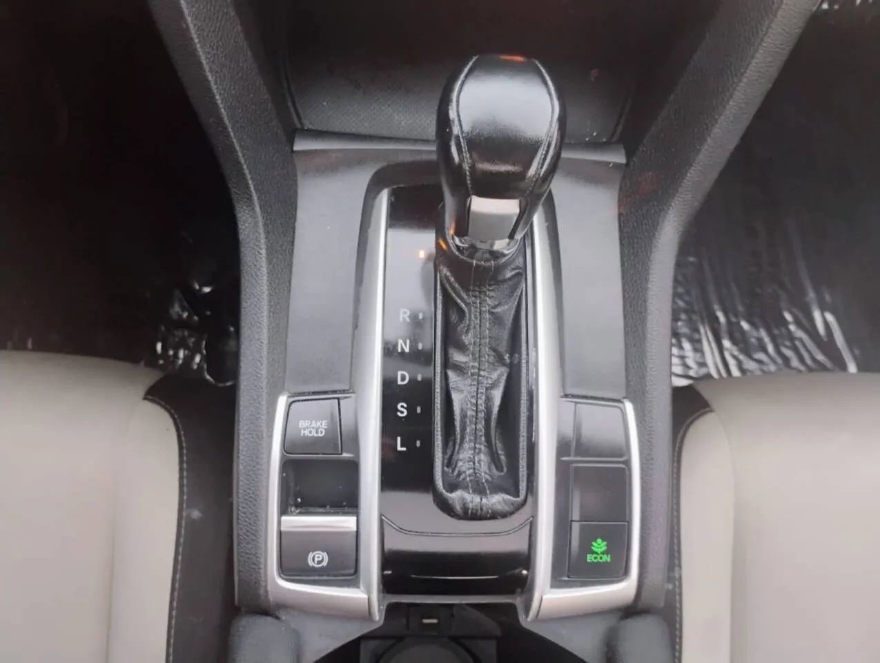 Used 2018 Honda Civic EX-T image 12
