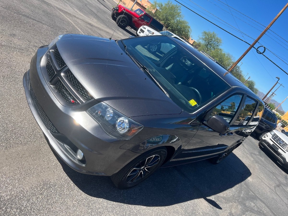 Used 2016 Dodge Grand Caravan R/T w/ Driver Convenience Group FWD image 47