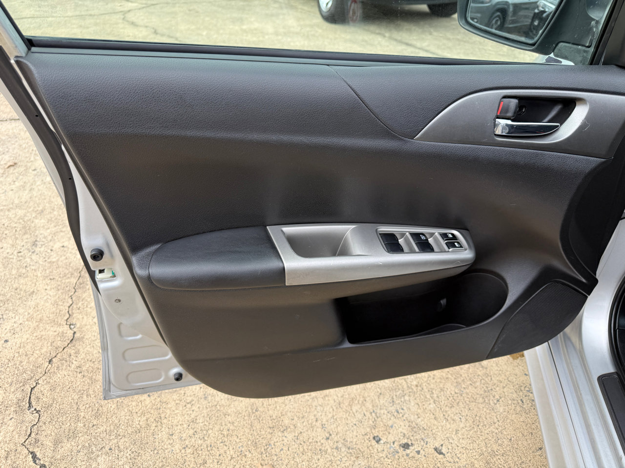 Used 2010 Subaru Impreza WRX Hatchback image 10