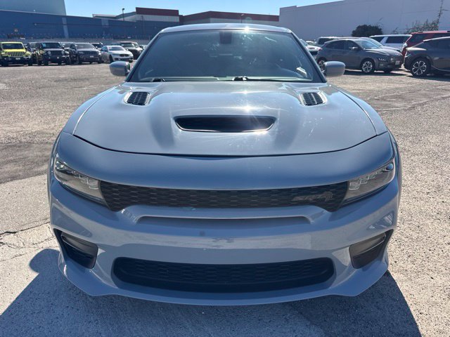 Used 2022 Dodge Charger SRT Hellcat w/ SRT Black Package RWD image 2