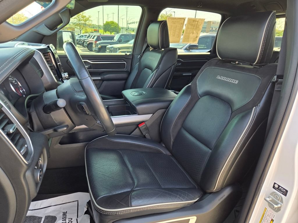 Used 2023 RAM 1500 Laramie AWD/4WD image 17