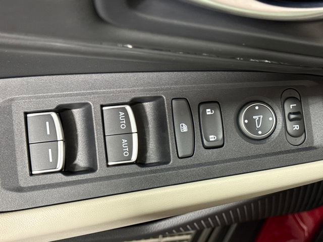 Used 2024 Honda Accord EX image 8