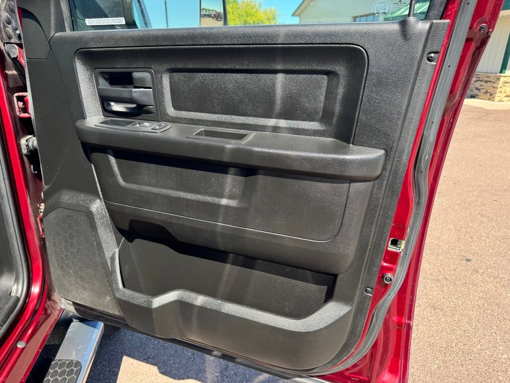 Used 2019 RAM 1500 ST w/ SXT Plus Group AWD/4WD image 21