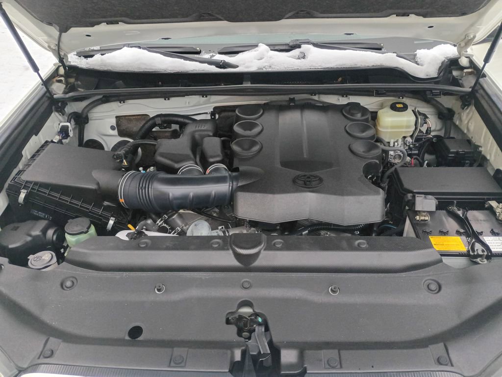 Used 2020 Toyota 4Runner 4WD image 22