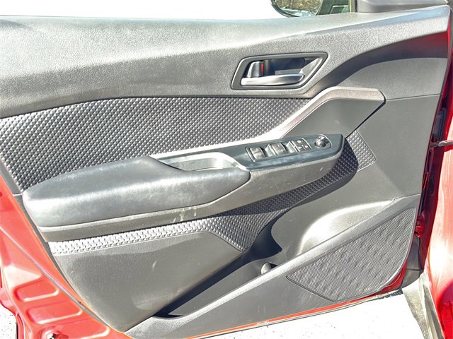 Used 2020 Toyota C-HR LE image 17