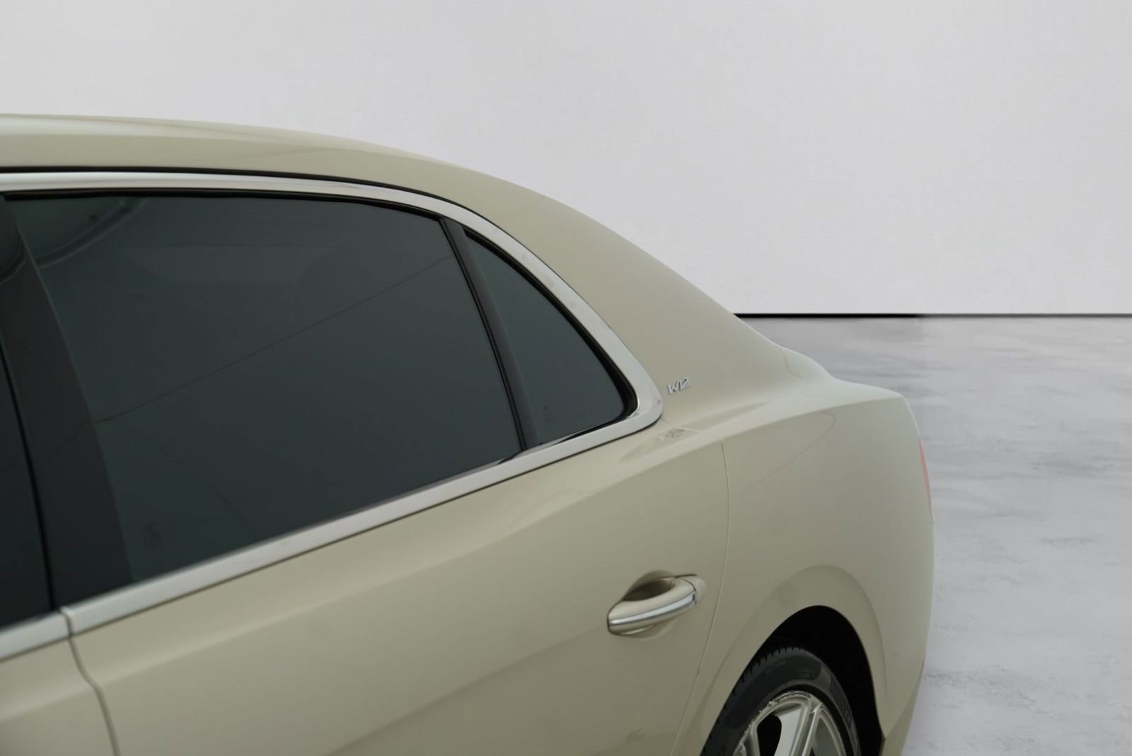 Used 2017 Bentley Flying Spur W12 AWD/4WD image 10