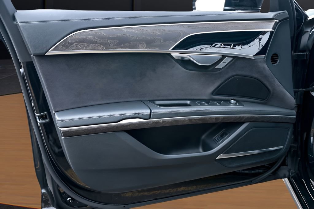 Used 2023 Audi A8 L 3.0T w/ Comfort Plus Package image 24