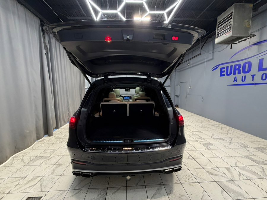 Used 2024 Mercedes-Benz GLS 63 AMG 4MATIC image 41