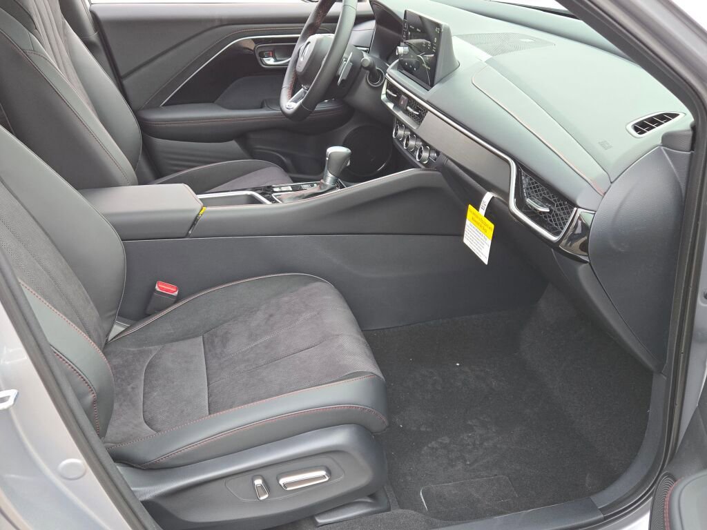New 2026 Acura ADX A-Spec image 6