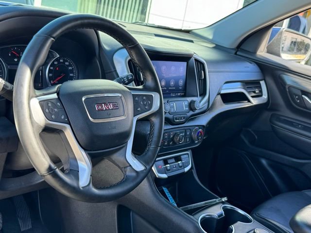 Used 2024 GMC Terrain SLT image 21