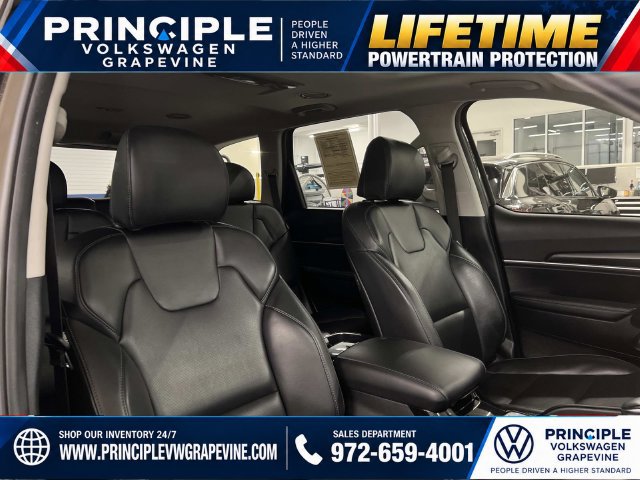 Used 2025 Kia Telluride S FWD image 28