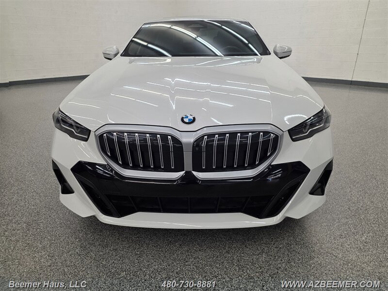 Used 2024 BMW 530i w/ M Sport Package RWD image 1