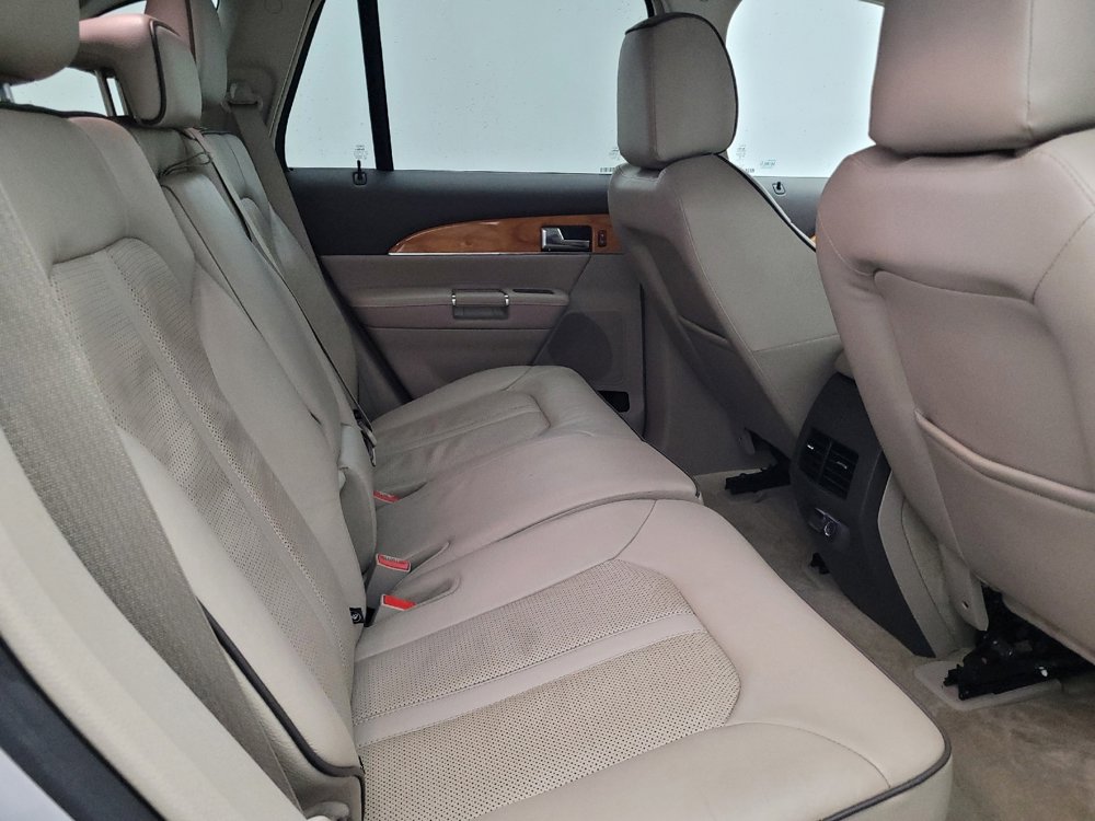 Used 2015 Lincoln MKX FWD w/ Equipment Group 102A image 19