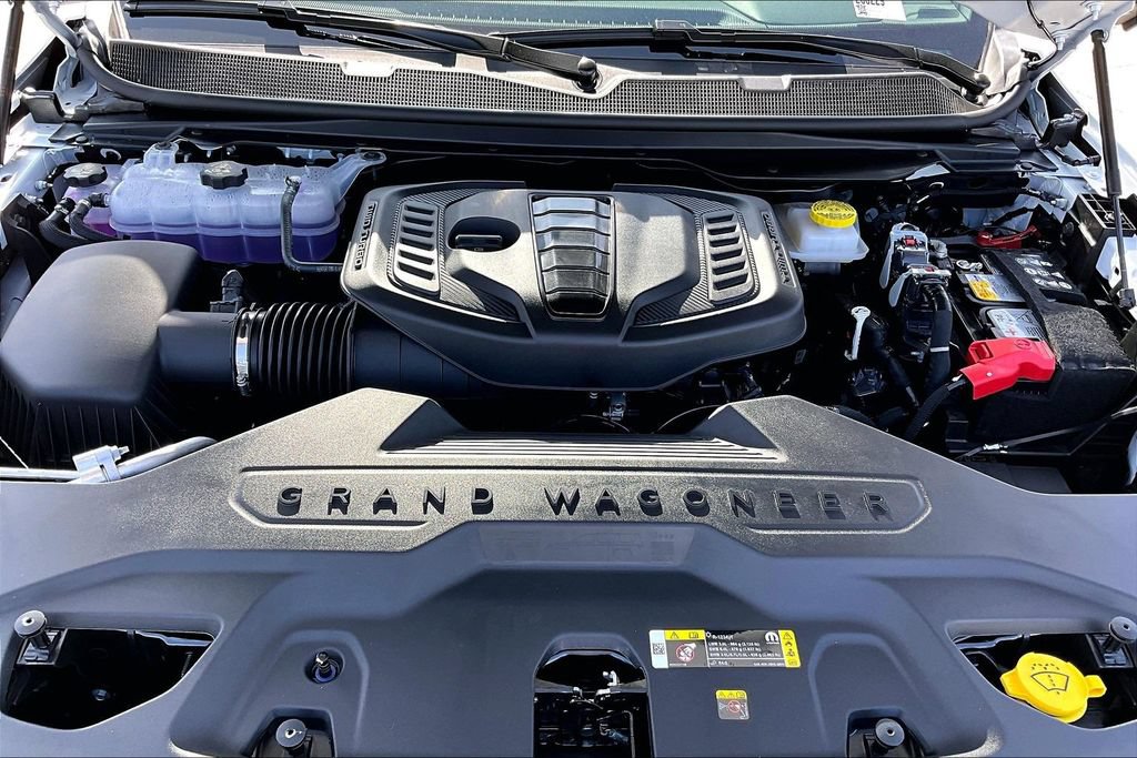 New 2026 Jeep Grand Wagoneer 4WD image 31
